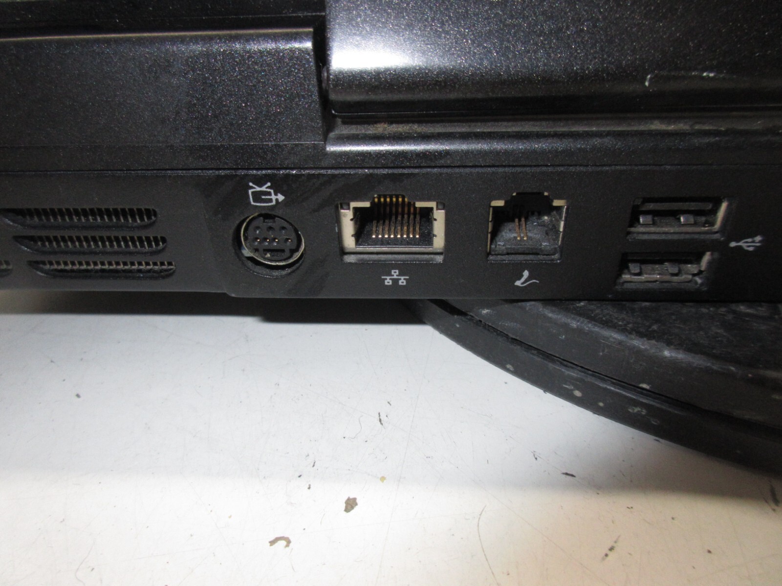 Dell Precision M6300 Intel Core 2 Duo 2.00GHz 4GB NO HDD No Batt
