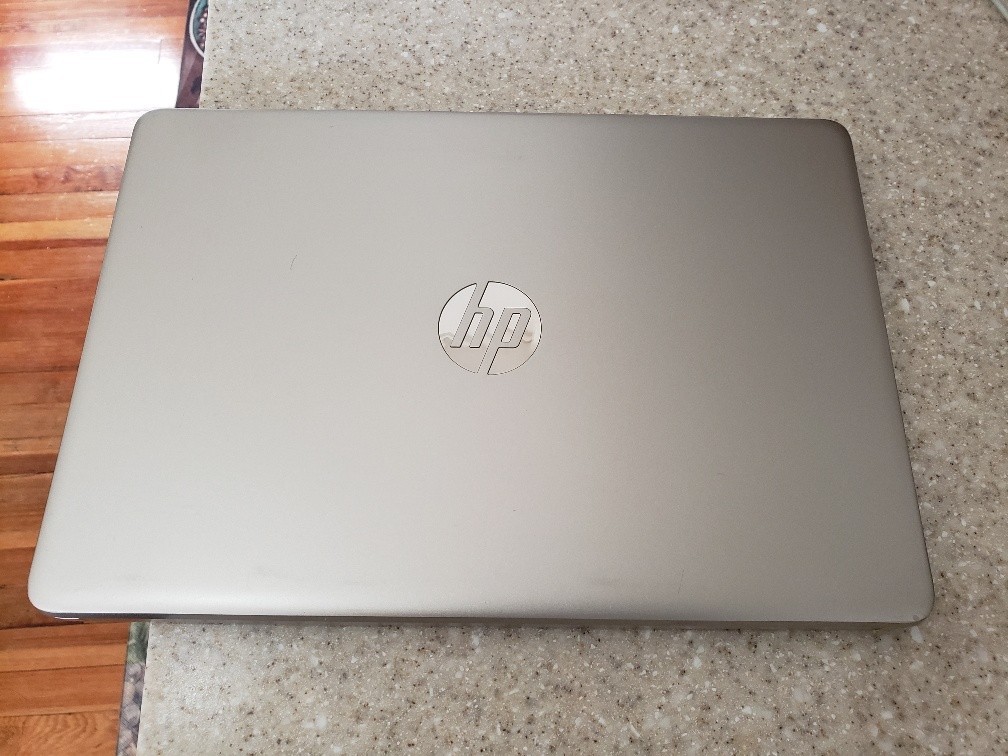 HP 14-DQ0011DX INTEL CORE i3-8145U 2.10GHZ 256 GB SSD 8GB RAM WIN 11 TOUCHSCREEN
