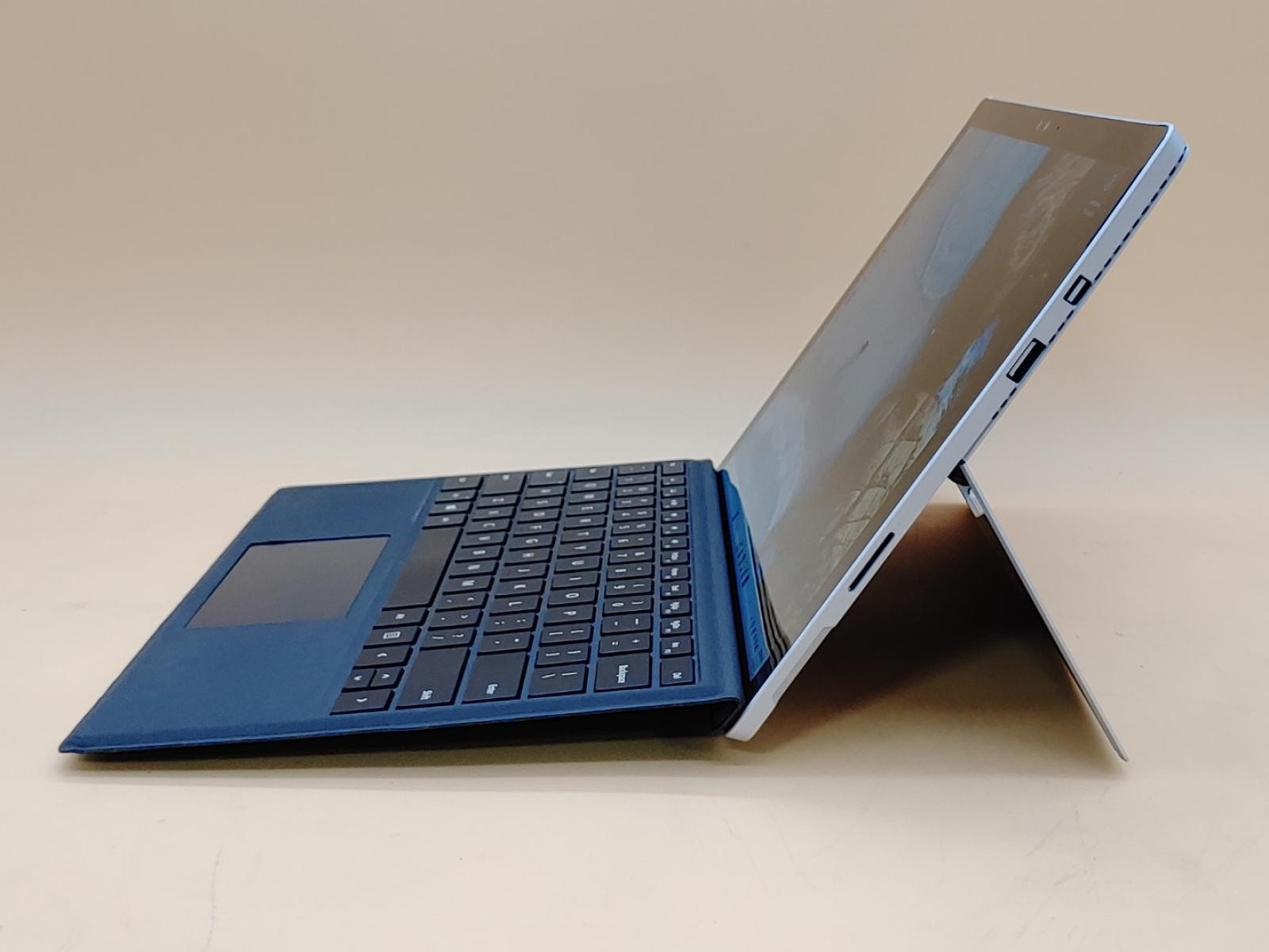 Microsoft Surface Pro 4 12.3″ Touch i5-6300U 4GB 128GB Win11Pro *NO A/C* *READ*