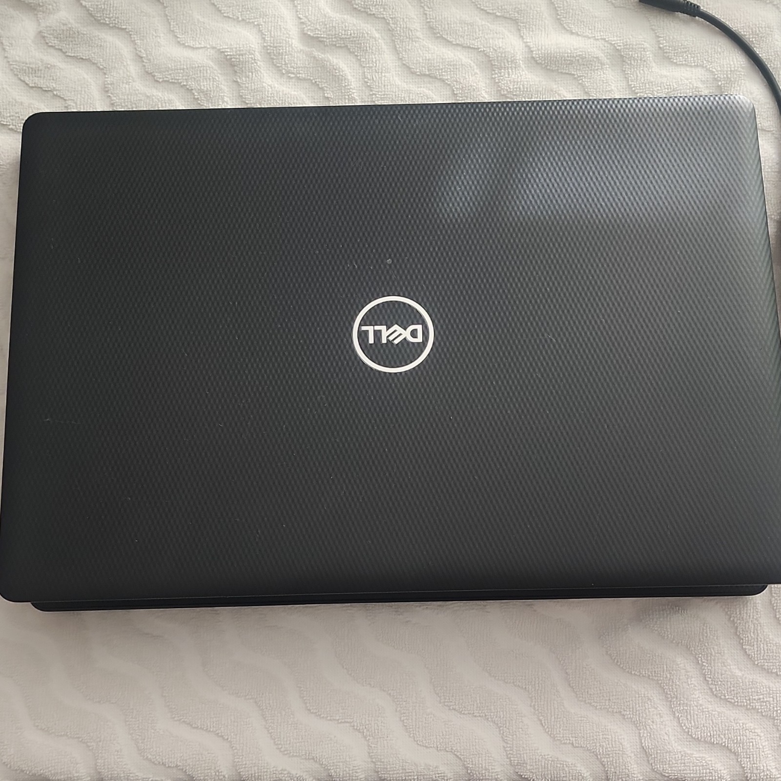 Dell Inspiron 3595 AMD A6-9225 2.60GHz 4GB RAM 500GB HDD Windows 10 Laptop