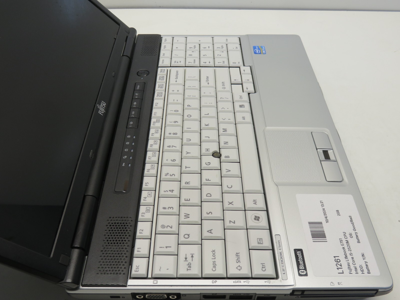 Fujitsu Lifebook E751 Intel Core i5-2520M CPU 2.50GHz 2GB NO HDD No Batt