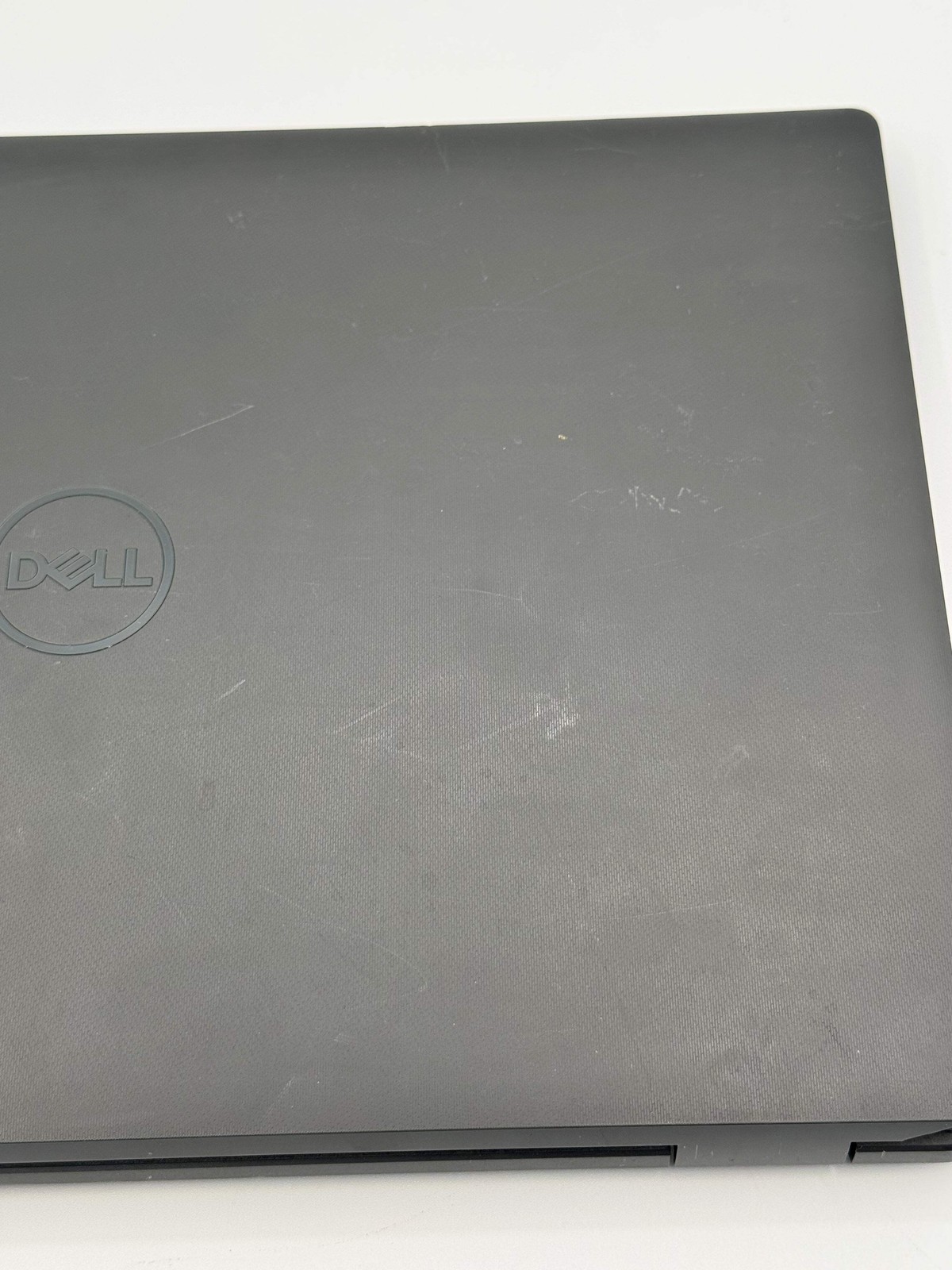 Dell Latitude Laptop 3540 14″ i5 16GB 256GB Gray P170G