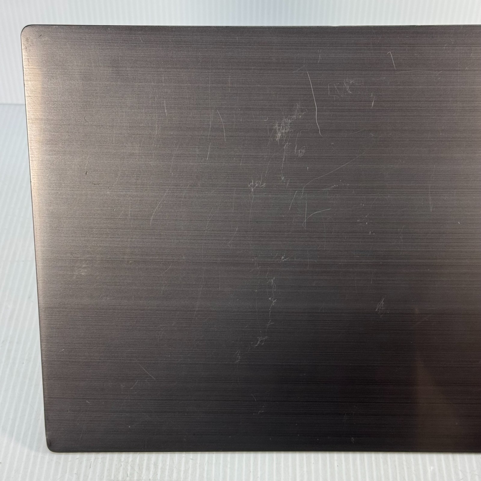 Lenovo V330-14ARR Ryzen 5 14″ Windows 11 Pro Laptop 128GB SSD 12GB *WEAR*