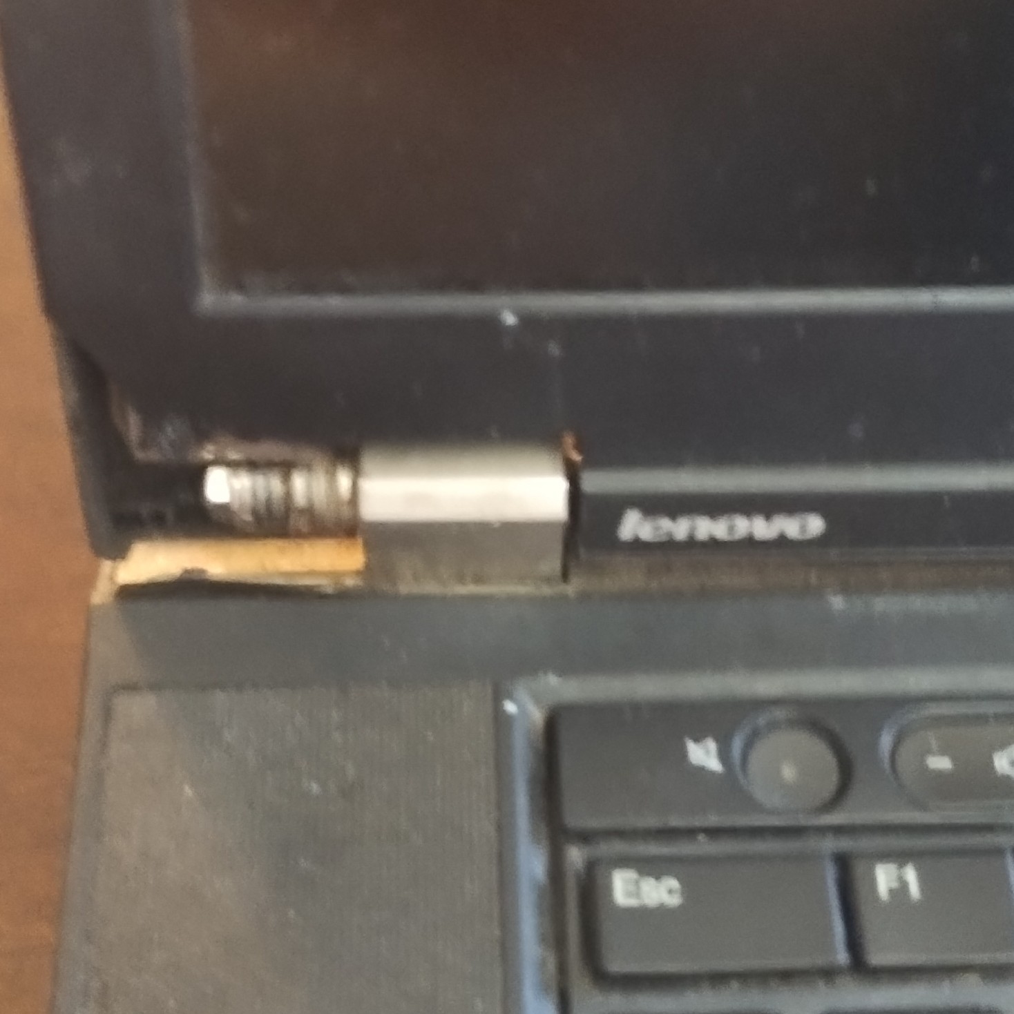 Lenovo ThinkPad T520 15.6″ i5 2.5GHz 4GB RAM 500GB HDD cam, VGA Black, untested