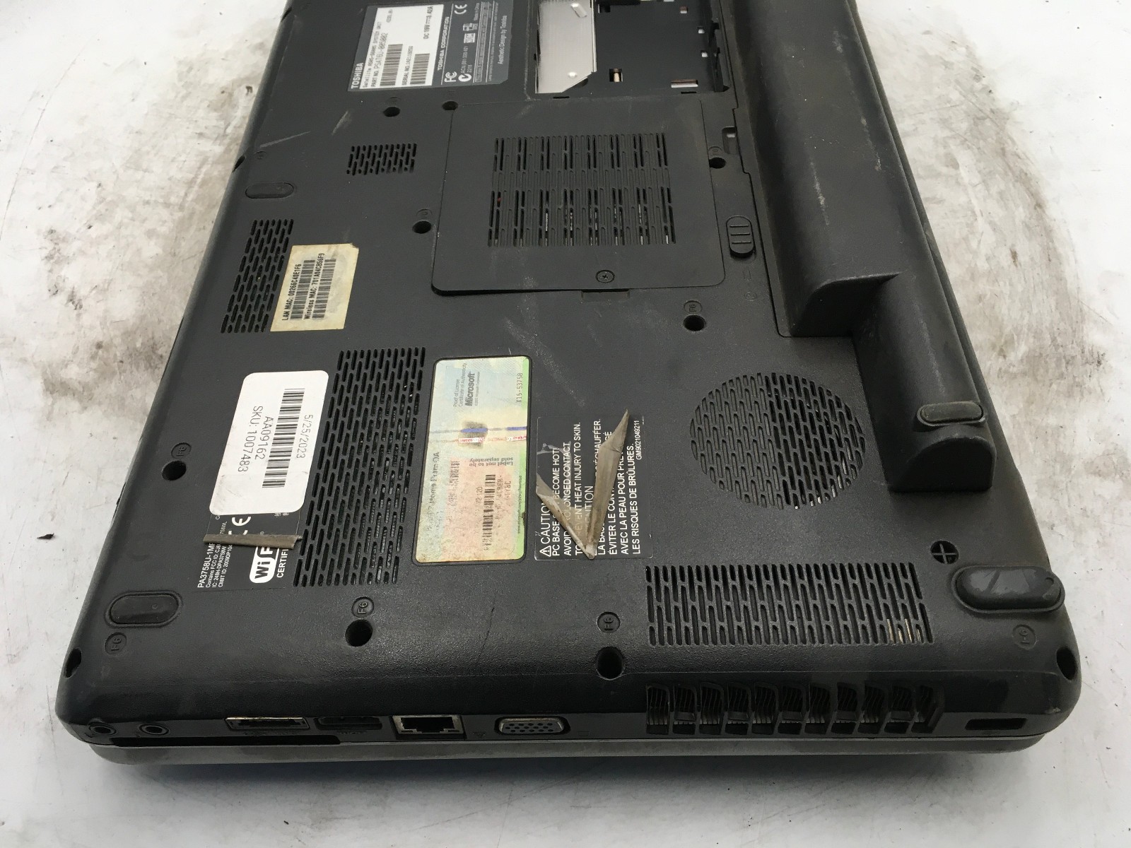 TOSHIBA SATELLITE A505 S6005 -FOR PARTS/REPAIR- INTEL i3-330M – 4GB RAM -READ-BB