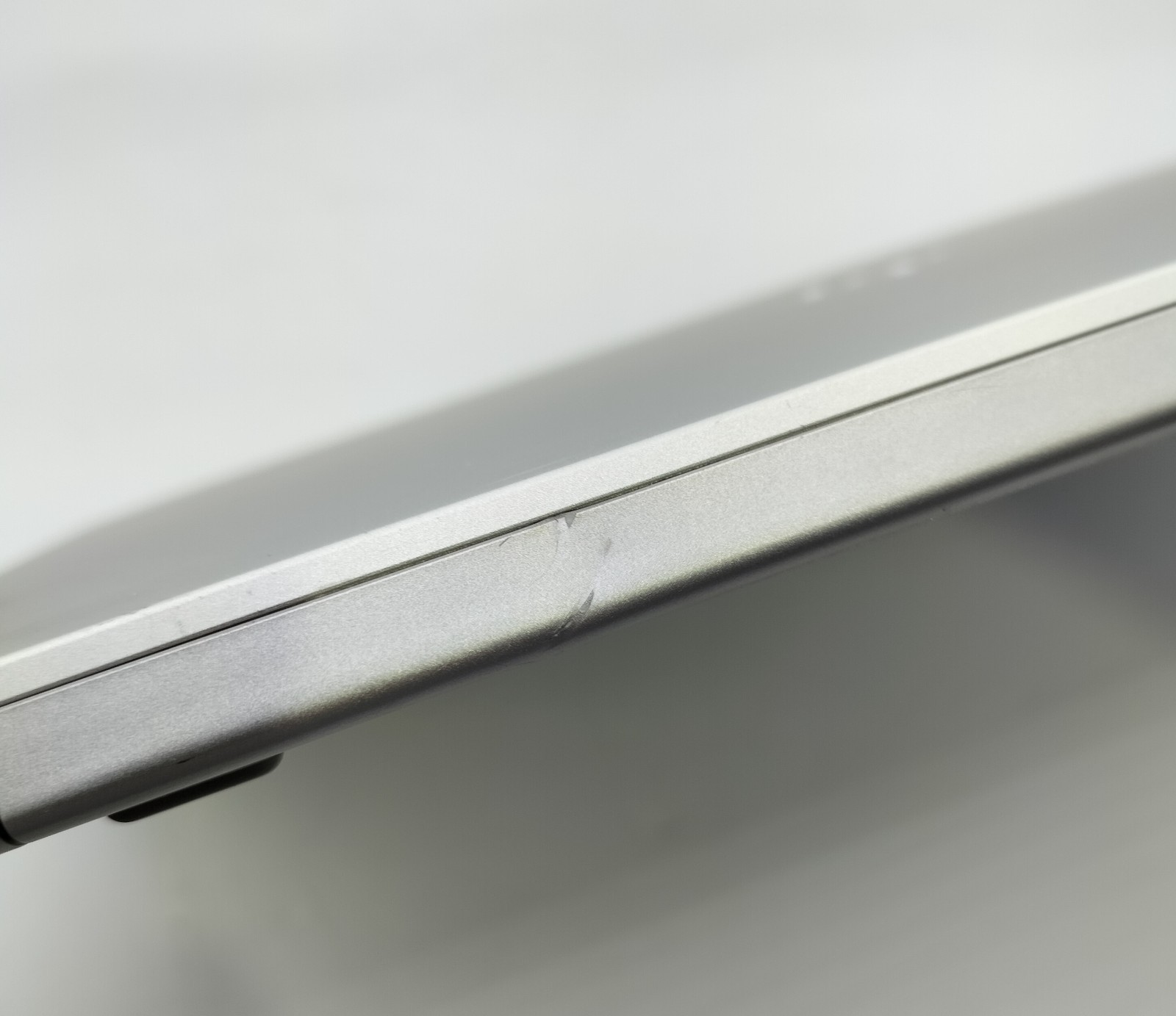 HP EliteBook 850 G6 15.6″ i7-8565U 16GB New 256GB NVMe SSD Laptop Win 11P Read