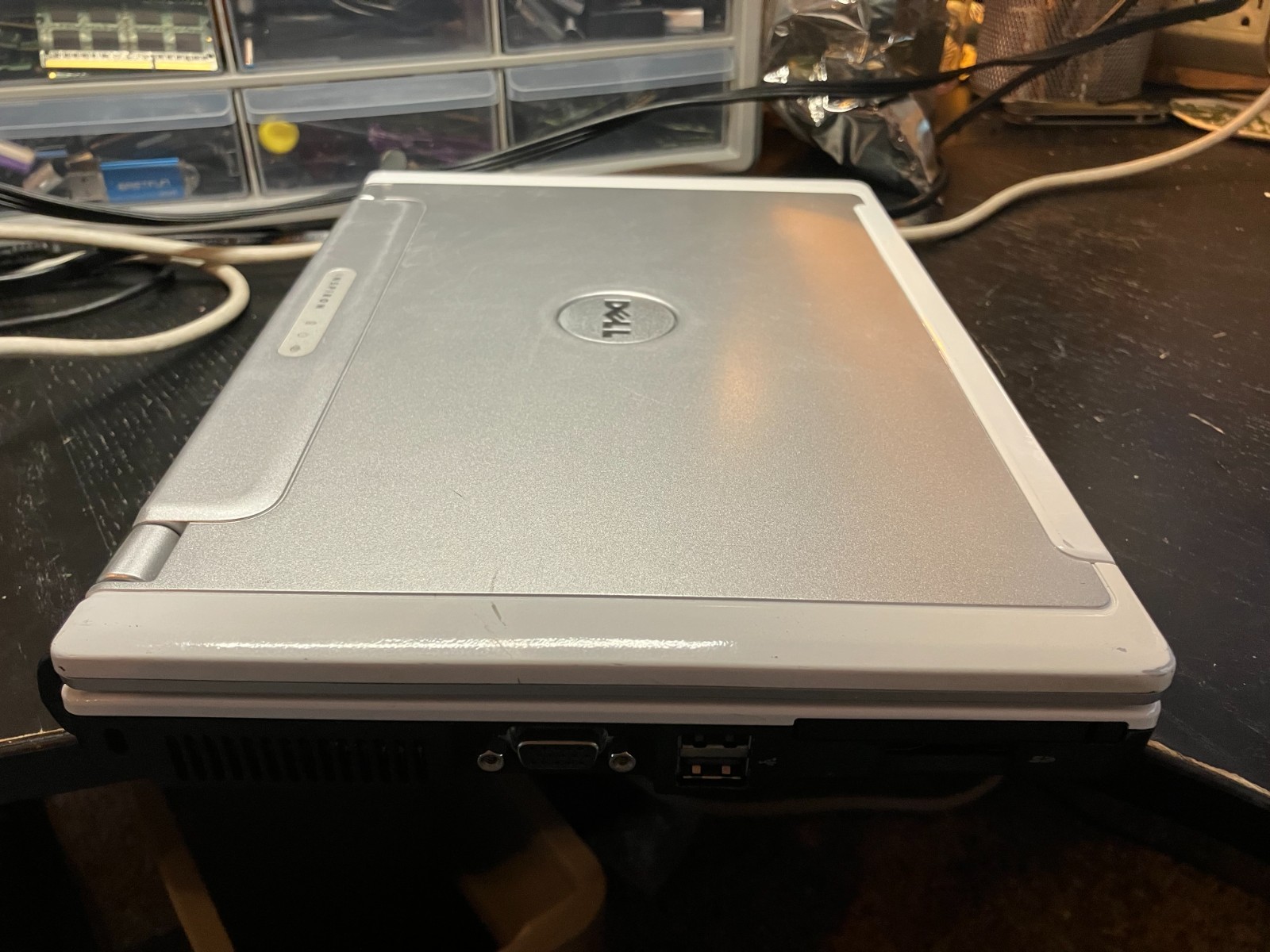 Dell Inspiron 700m 12.1″ Laptop Pentium M 1.6GHz 1GB RAM 32GB SSD Wifi Win XP