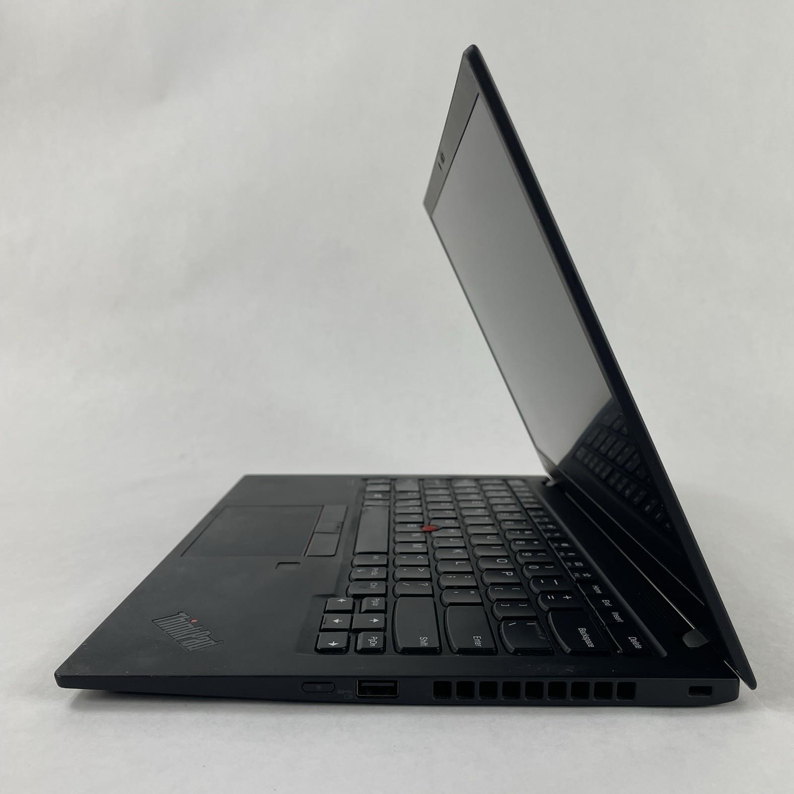 Lenovo ThinkPad X1 Carbon 7Gen i7-8565U 1.80 GHz 16 GB RAM No SSD/OS/AC/Batt