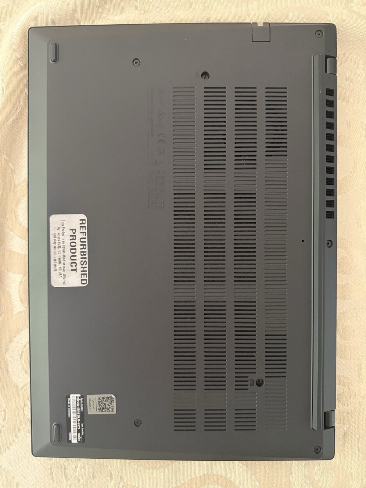 Lenovo ThinkPad T14s Gen 6 2.8K OLED Touch Ryzen AI 7 350 16GB 1TB Win11 Home