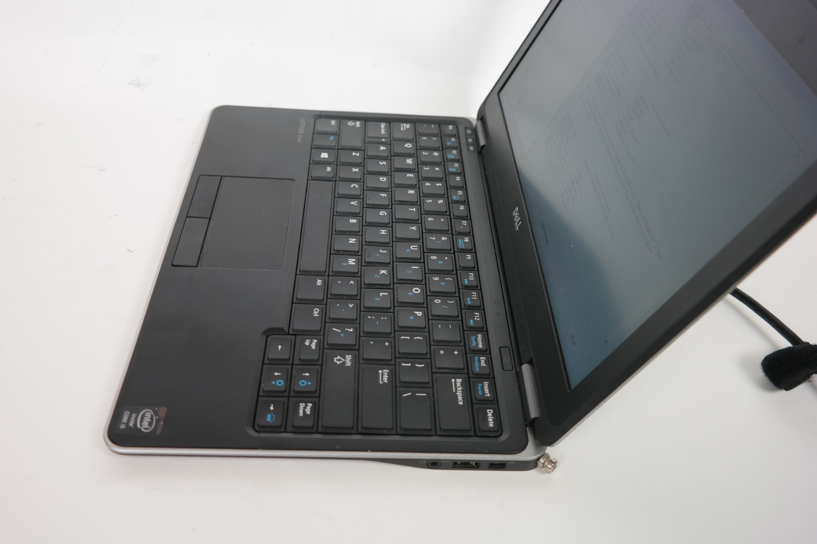 Dell Latitude E7240 i5 No RAM No HDD No Battery No Backplate Boots BIOS (Tested)