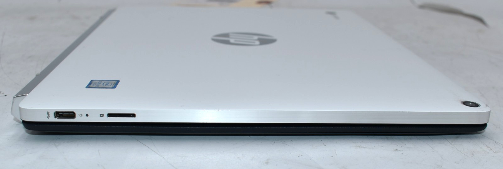 12.3″ HP ChromeBook X2 2-In-1 Touchscreen M3-7Y30 @ 1.00GHz 2GB RAM 32GB HD