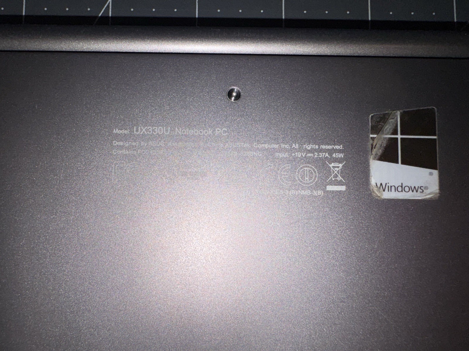 ASUS UX330UAK ZenBook – Intel i5‑7200U 8GB RAM 256GB SSD Windows 10