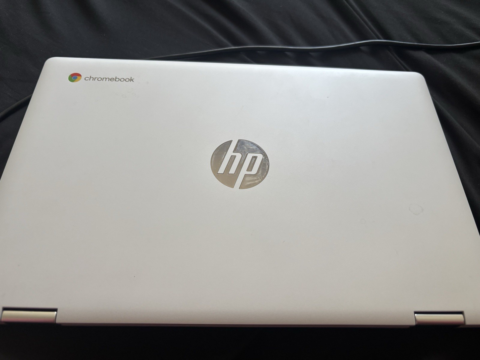 HP Chromebook x360 14″ Touchscreen Laptop Intel Chrome OS Silver Wi-Fi Bluetooth
