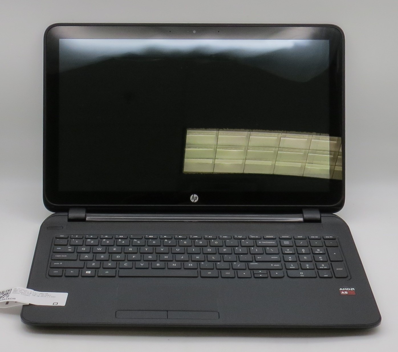 HP 15-f100dx | AMD A8-6410 @ 2GHz | 6GB DDR3 | 256GB SSD | 15″ | No OS