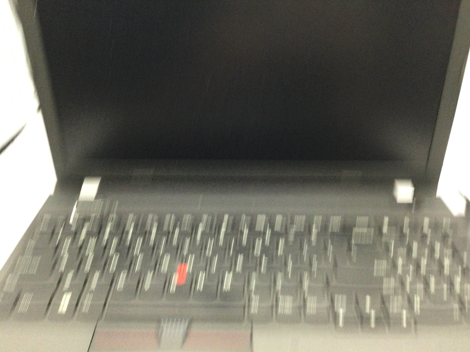 LENOVO THINKPAD E560 – FOR PARTS – INTEL CORE I5 – NO RAM – READ DESCRIPTION -BB