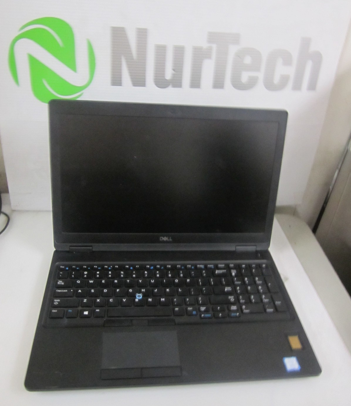 Dell Latitude 5590 i7-8650U 1.9GHz 16GB 240GB m2SSD NO OS Laptop +AC READ=