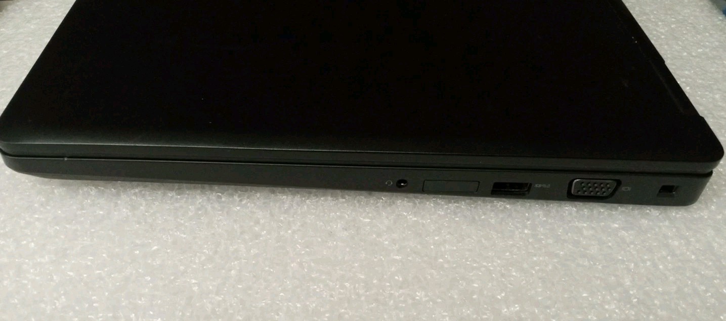 Dell Latitude 5591 i7-8850h@ 2.6 GHz 15.6″ 16gb 512gb SSD