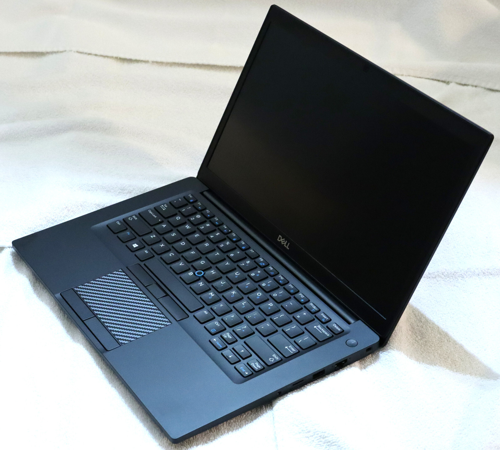 Dell 7490 Laptop Ubuntu Linux 16GB SUPER FAST 256GB SSD + 5 Year Warranty