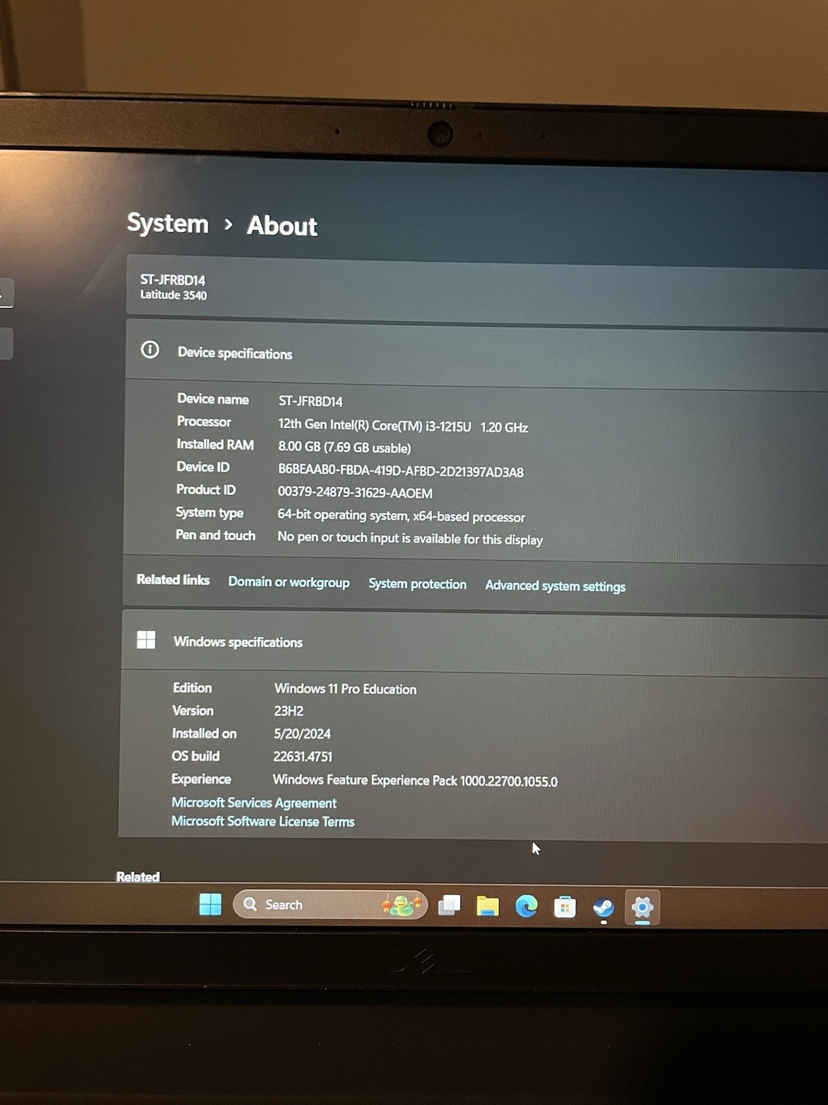Dell Latitude 3540 15.6″ i3-1215U 8GB RAM 256GB HDD No OS