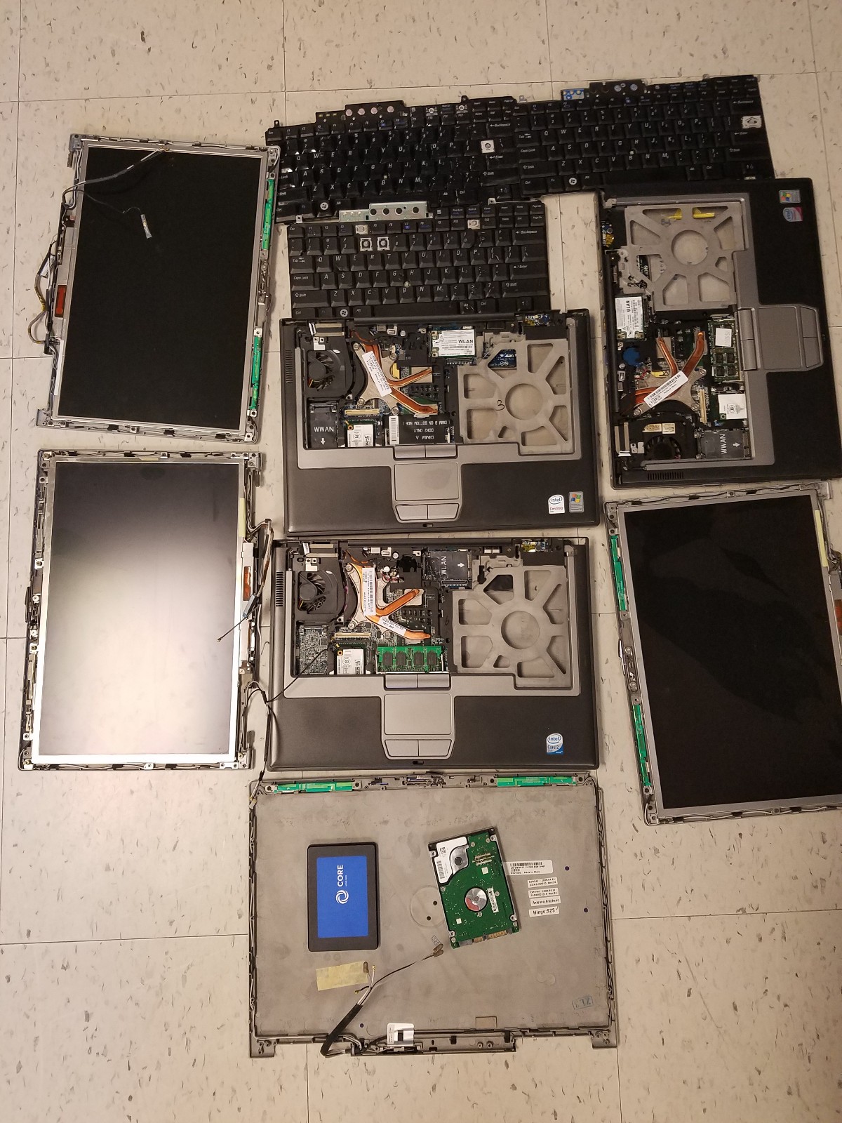 LOT of 3 – Dell Latitude D630 and D620 Laptops – PARTS ONLY