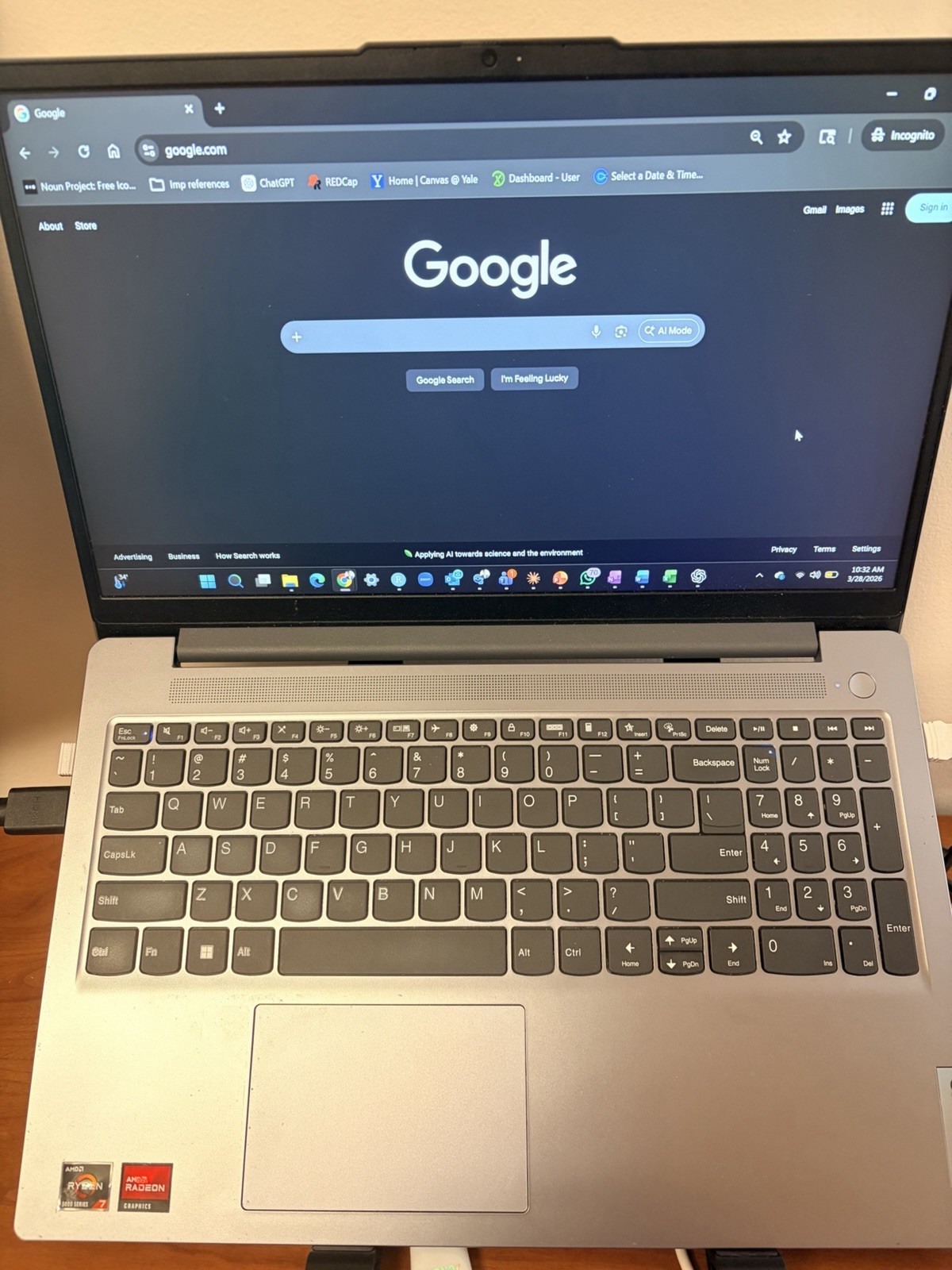 Lenovo IdeaPad Slim 3 15.6″ (512GB SSD, 16GB RAM)