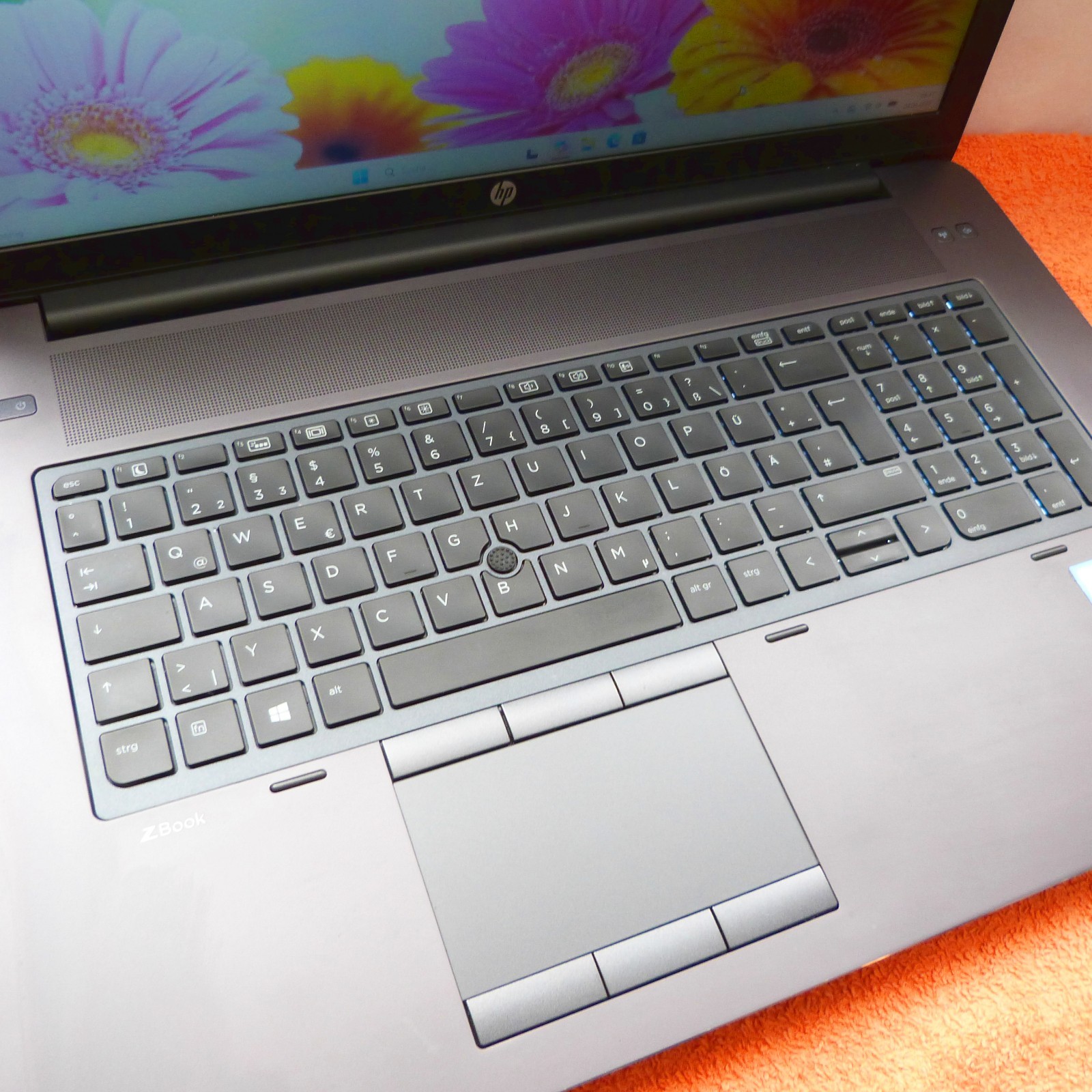 HP ZBook 17 G3 i7 ELITE WORKSTATION 17″ L 32GB RAM DDR4 NEW SSD Windows 11