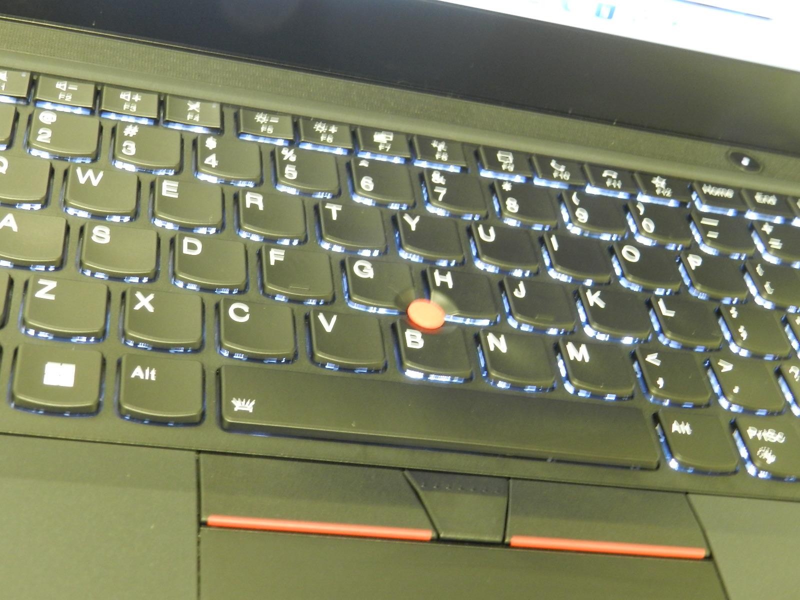 LENOVO THINKPAD P14S GEN 2 | i7-1185G7 | 512GB SSD | 16GB | A+ | WINDOWS 11 PRO