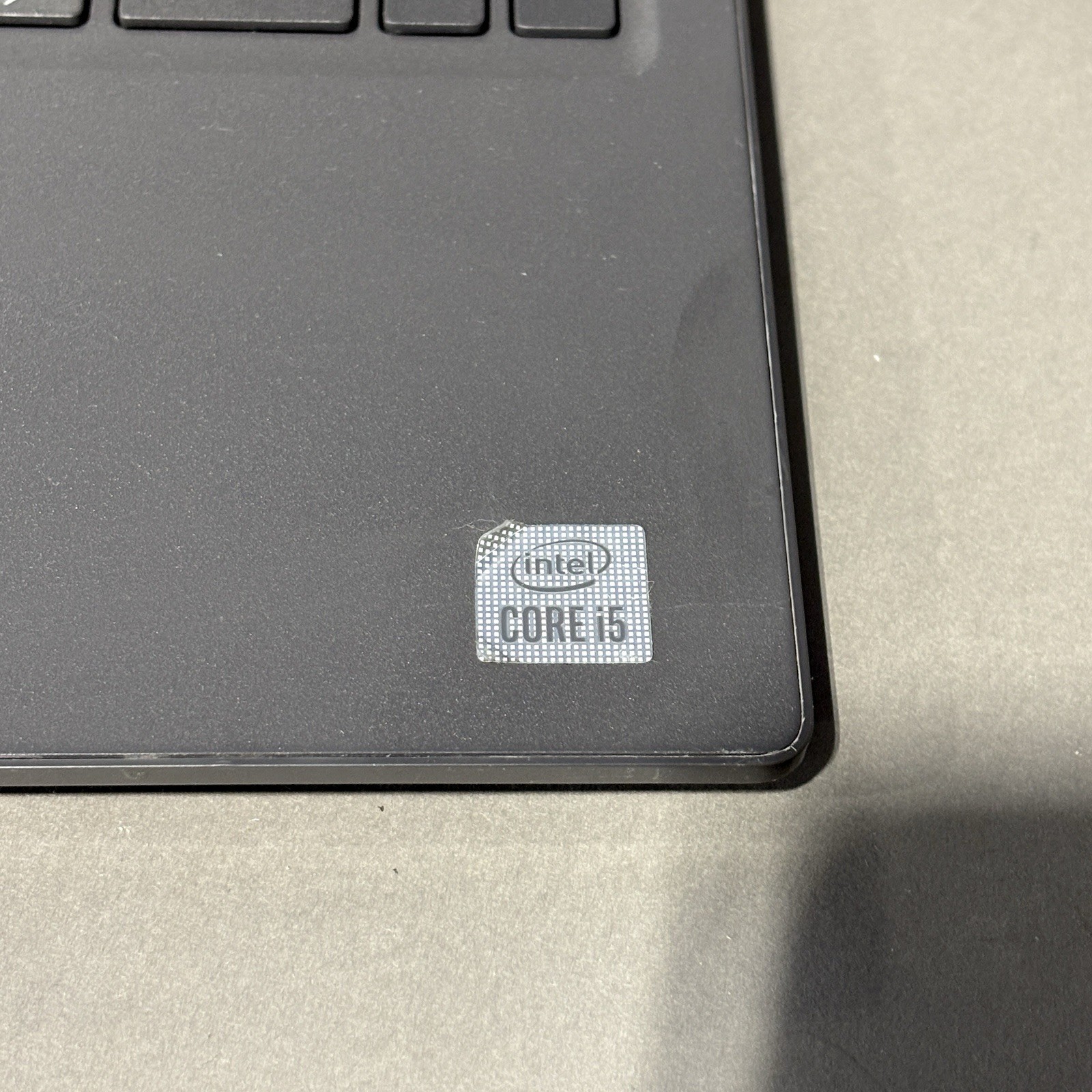 Dell Latitude 3510 15.6″ i5-10210U 1.6GHz 8GB RAM 256GB SSD | No charger | No OS