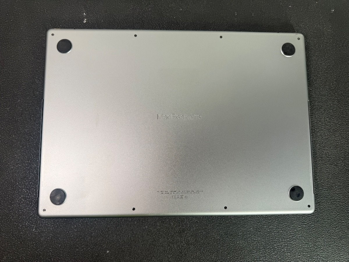 Apple MacBook Pro 2021 A2485 16.2″ M1 Pro 10C 16GB 500GB SSD macOS 78% BH – READ