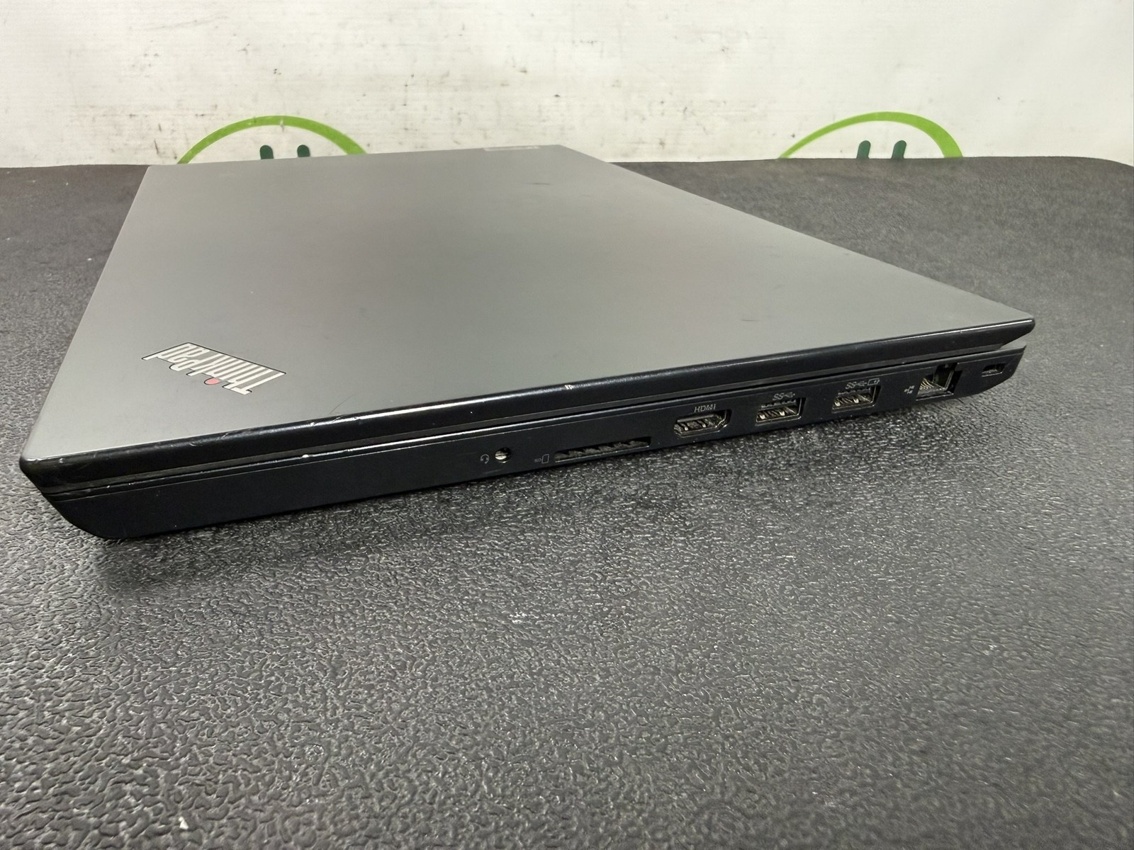 Lenovo ThinkPad P15v Gen 1 15.6″ i7-10850H 32GB 1TB NVMe Quadro P620 READ