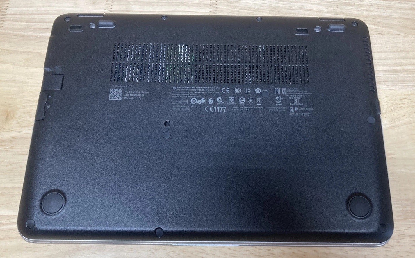 HP Elitebook 820 G3 12.5” 2.GHz i5-6200U 4GB Ram Win 10 PRO NO BATTERY 500GB HD