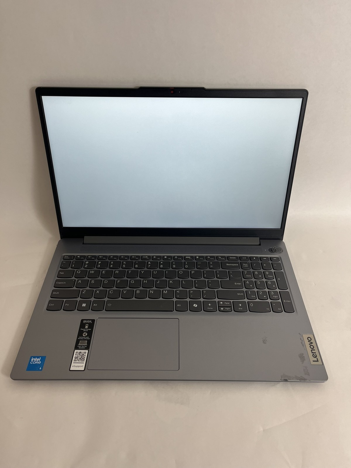 Ideapad Slim 3 15IRU9 15.6in FHD Intel Core 5 120U 1.4GHz 8GB RAM 256GB SSD