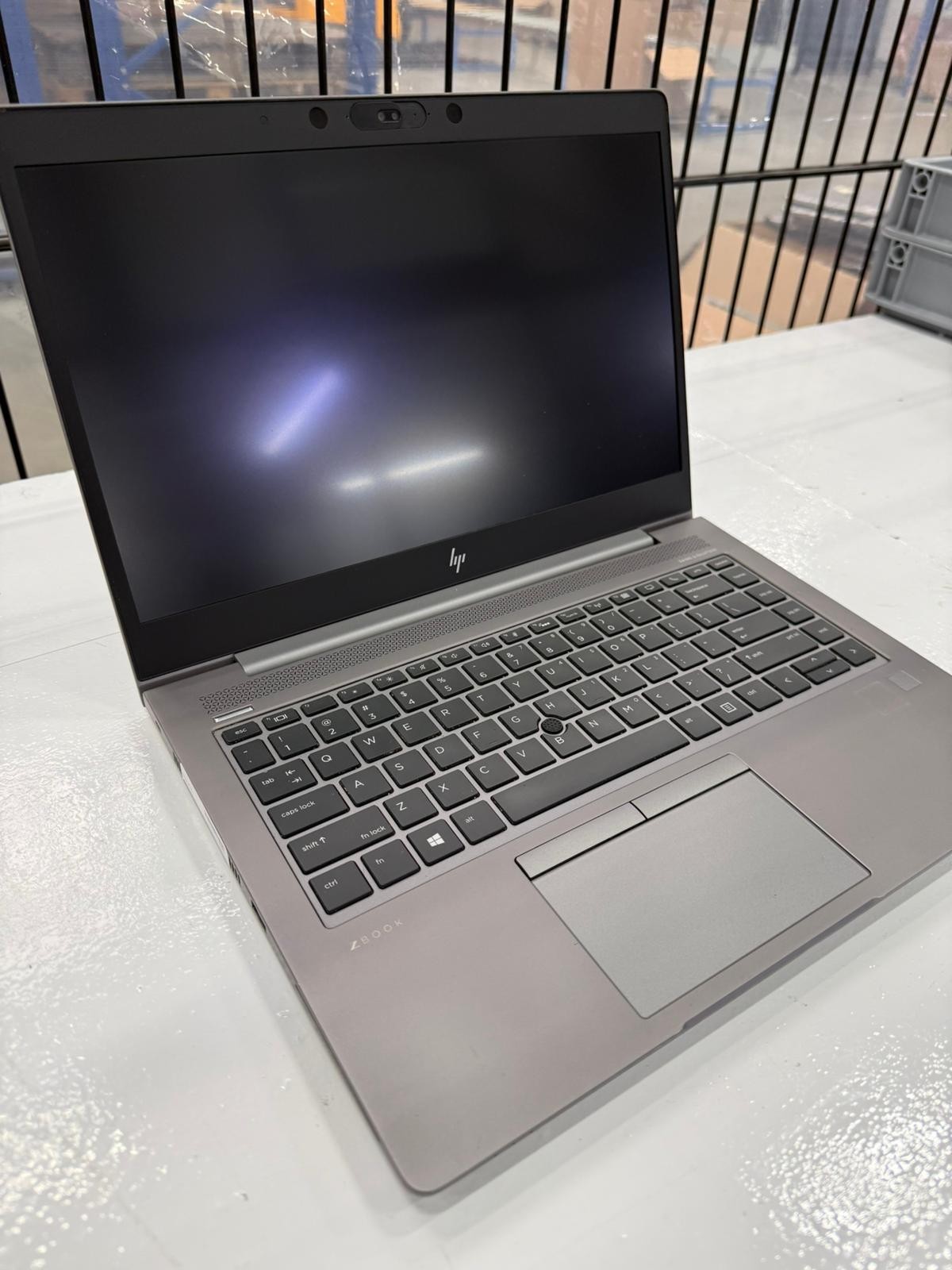 HP Zbook 14u G5 14″ Intel Core i5-7200U 2.50 GHz 16GB DDR4 256GB SSD Windows 11