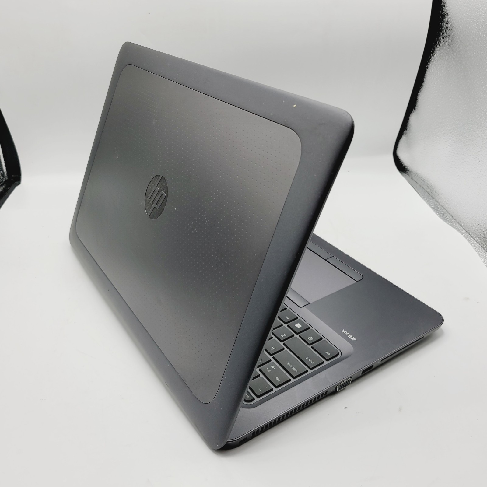 HP ZBOOK 15u G3 Core i7-6th Gen 8GB RAM No HDD 15.6″ FOR PARTS