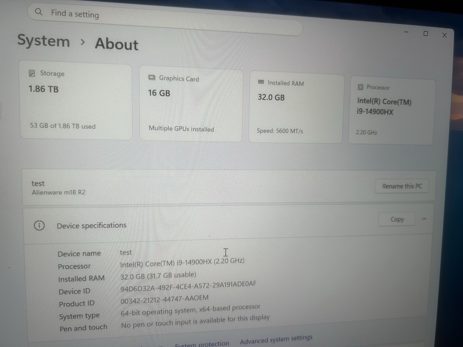 Dell Alienware M18 R2 165Hz 2.2 GHz i9-14900HX 32GB 2TB SSD RTX 4090