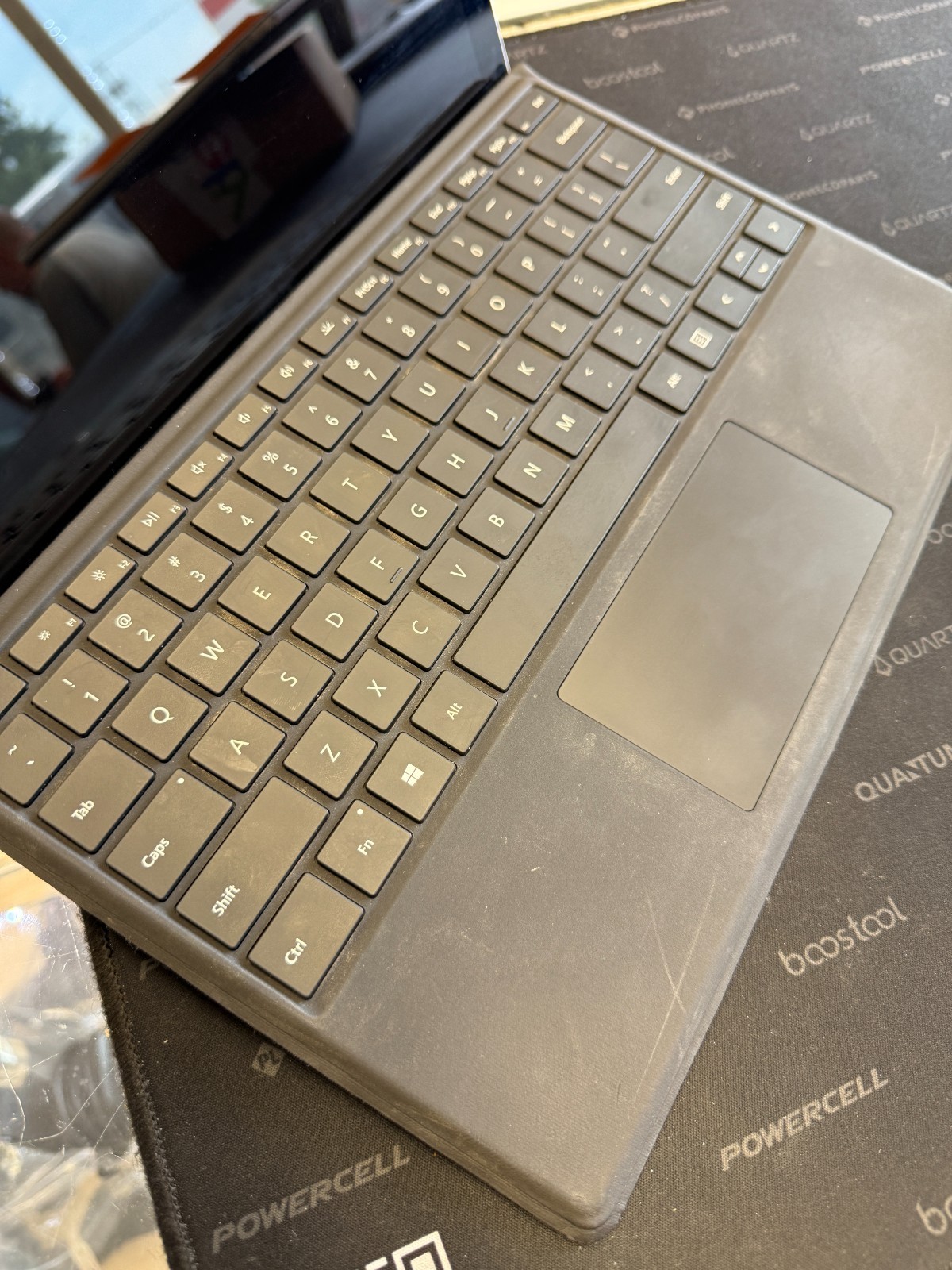 Surface Pro 6 1796 Windows 11 Pro backlit keyboard w/MS Office 8GB RAM 256GB SSD