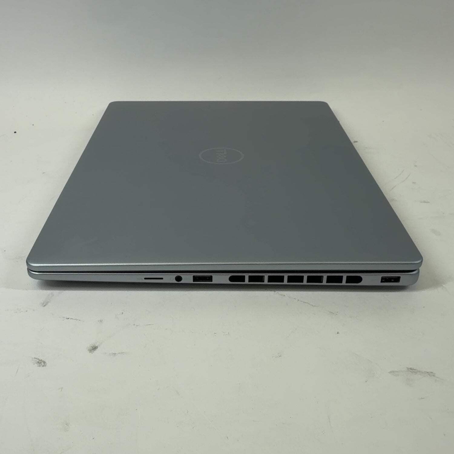Dell inspiron 16 Plus 7640 15.6″ Ultra 7 155H 32GB RAM 2TB SSD GeForce RTX 4060