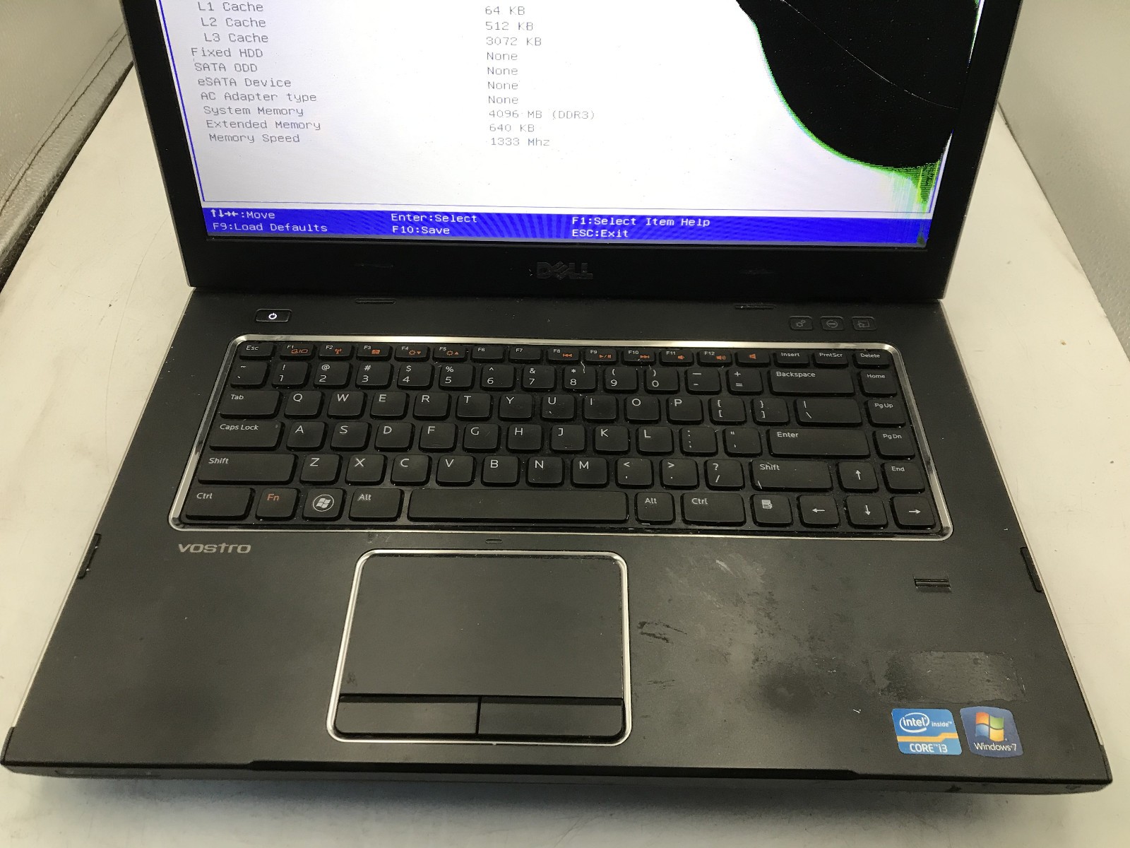 DELL VOSTRO 3550 – BOOTS TO BIOS/BAD LCD – INTEL I3 2310M -NO RAM -15″- READ -BB