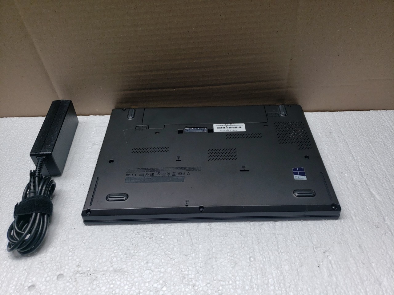 Lenovo Thinkpad T450s Intel i7-5600U 12GB RAM 500GB HDD W11