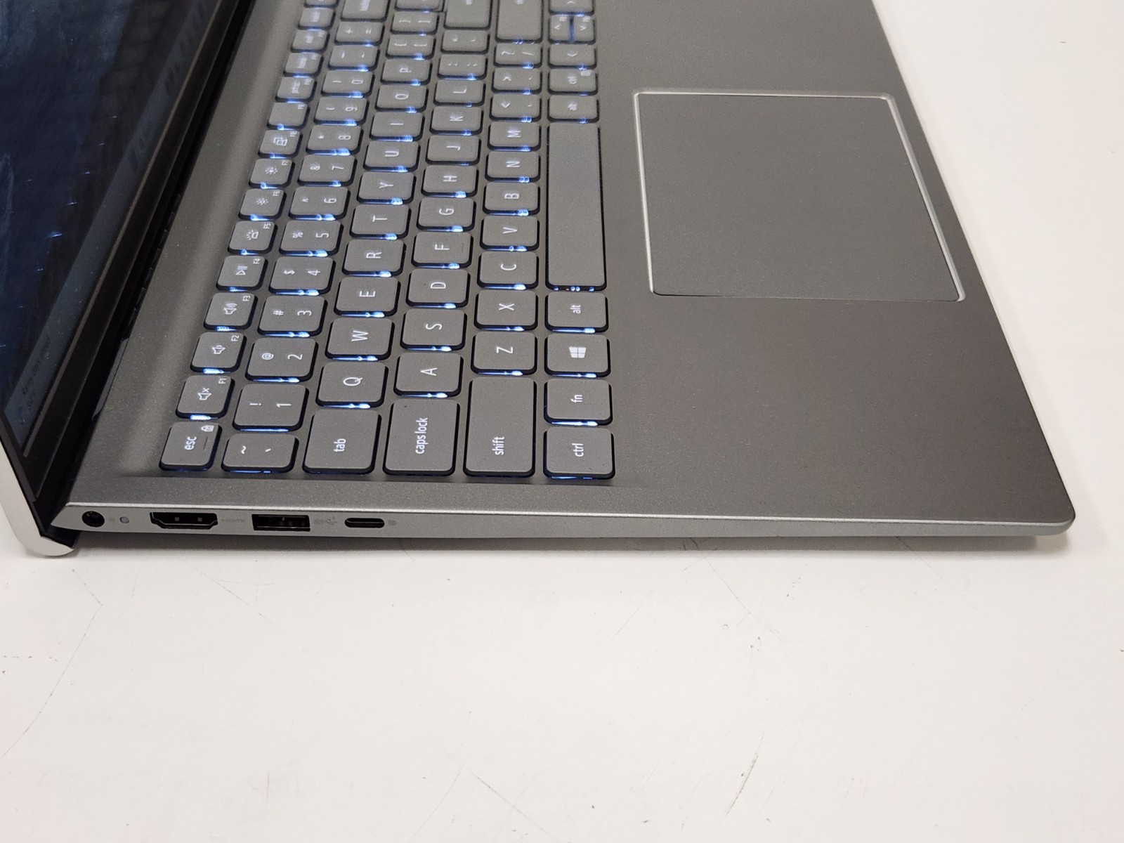 Dell Inspiron 15 5510 i5-11320H 3.20Ghz 8GB RAM 512GB SSD WIN 11 PRO + AC