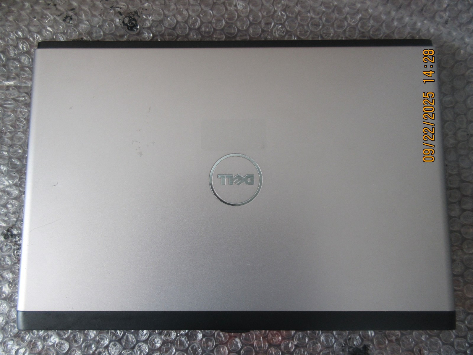 Dell VOSTRO 3300 Laptop, Intel Core i3 M370@2.40GHZ, 4GB RAM, 320GB SSD, Win10