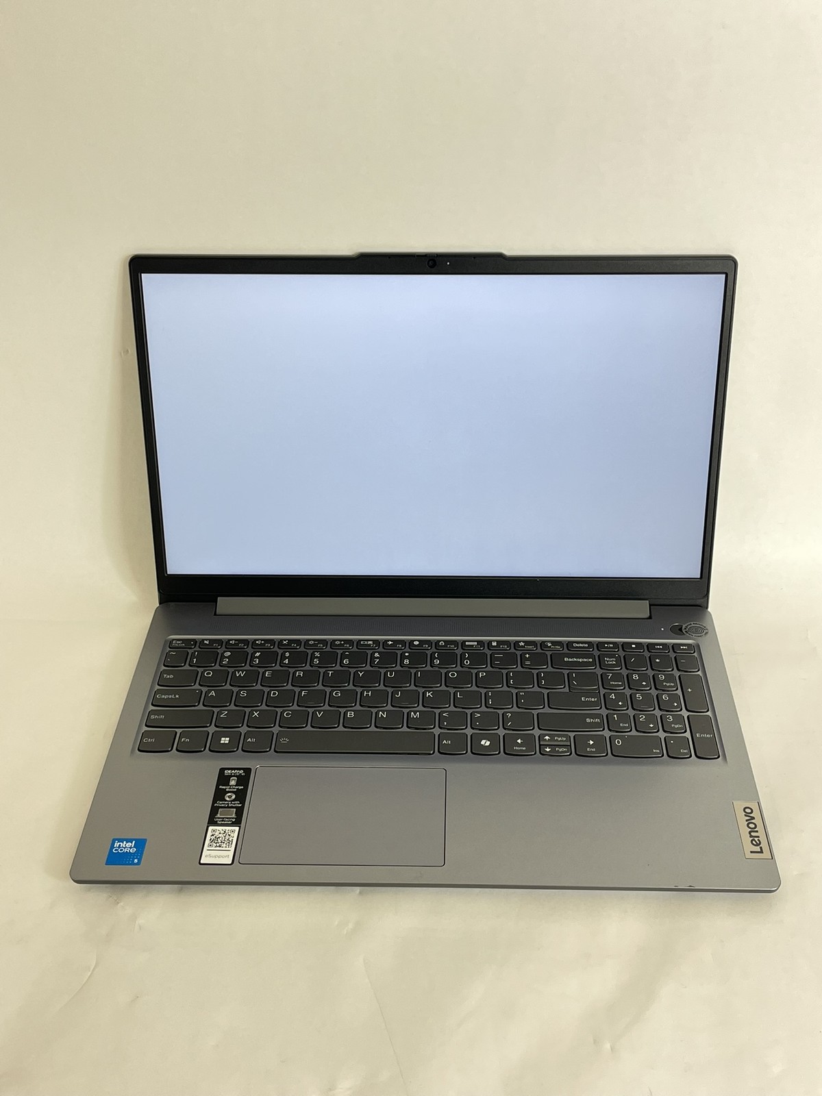 Ideapad Slim 3 15IRU9 15.6in FHD Intel Core 5 120U 1.4GHz 8GB RAM 256GB SSD