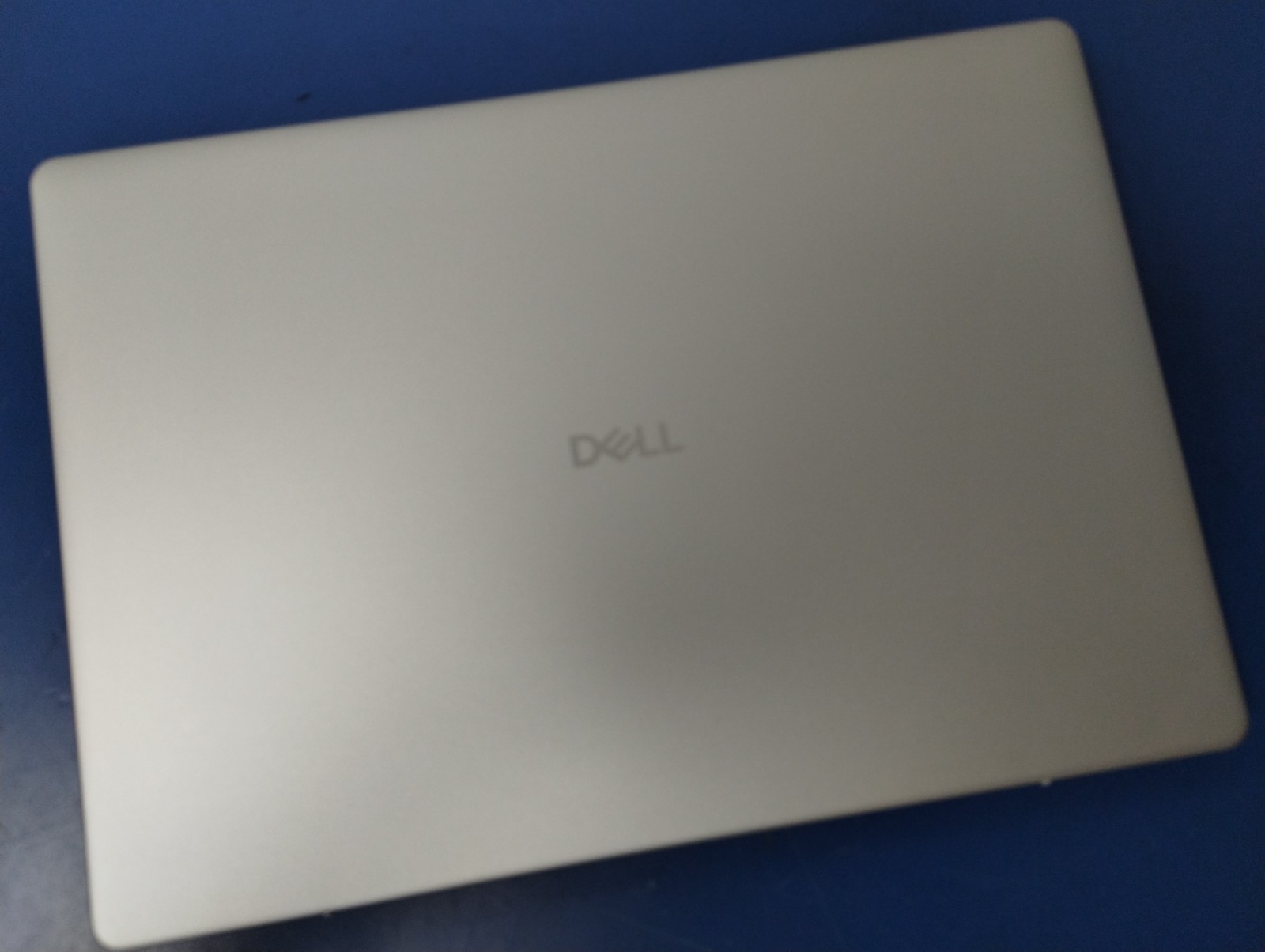 DELL 16 DB16250 VPVXG, Intel Core Ultra 9 288V, 3.30 GHz, 32 GB RAM, 1 TB NVMe