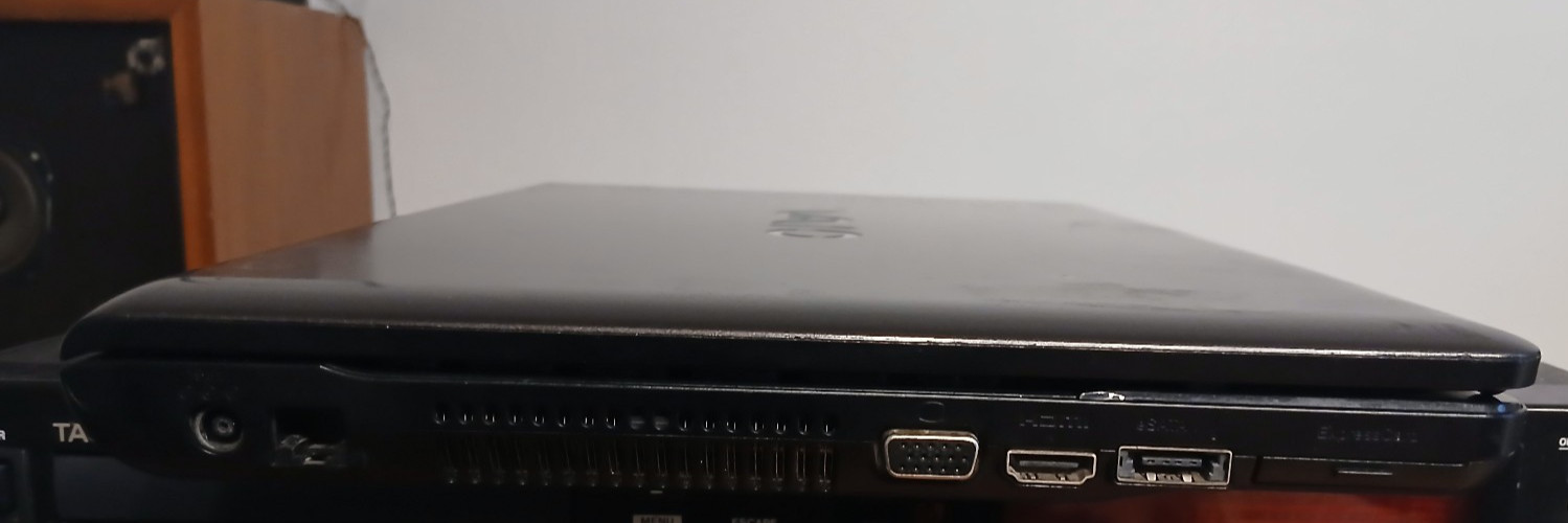 Sony Vaio PCG 71318L Laptop Intel Core i3 – Please see pictures full details