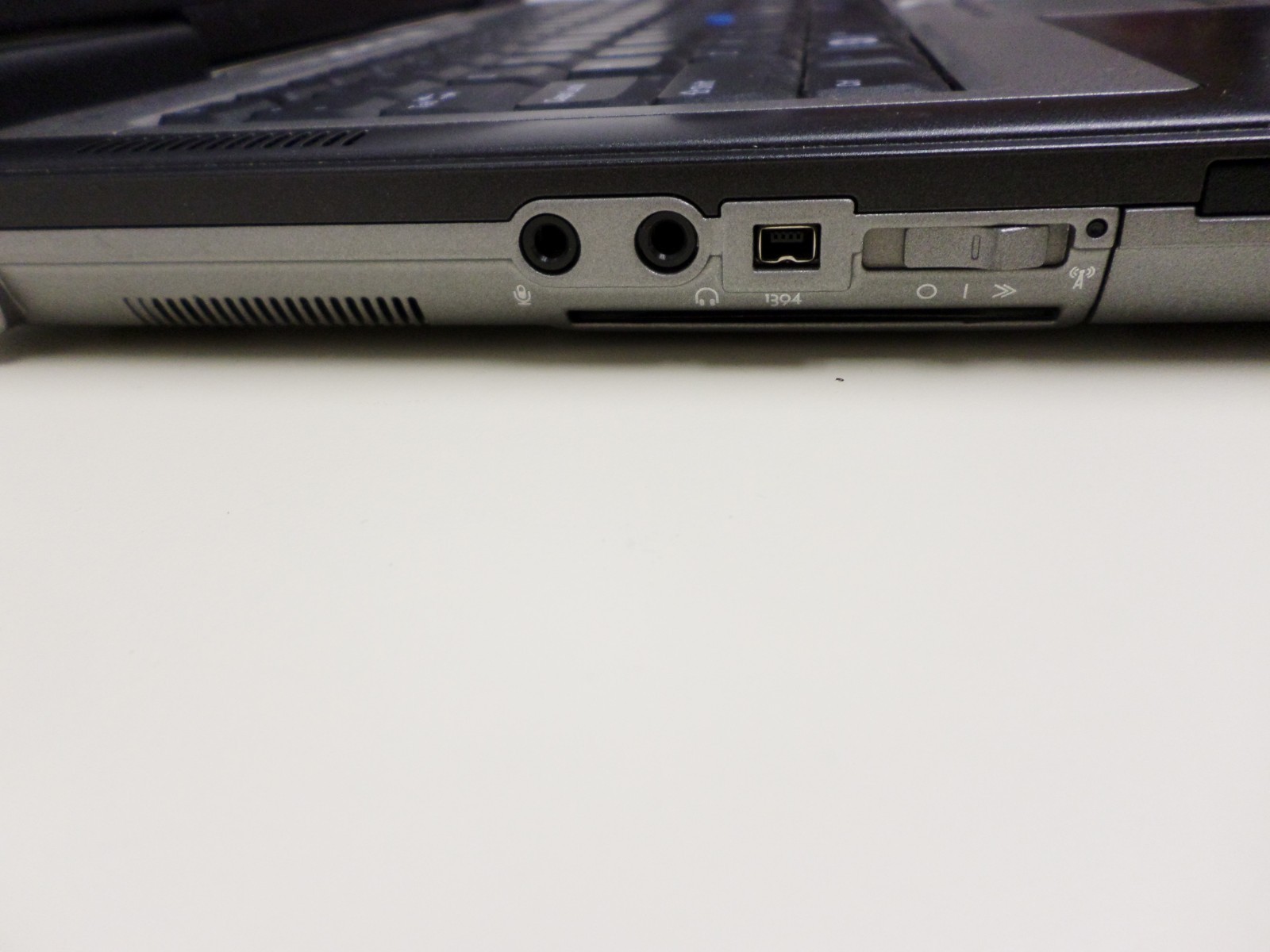 Dell Latitude D630 Core 2 T7500 @2.20GHz 2GB RAM 500GB HDD Win10 BAD BATTERY