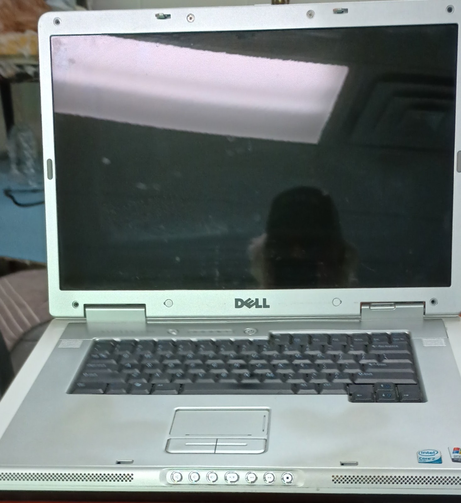 Dell Inspiron E1705 17″ Laptop Core 2 Duo 2.0GHz 1GB RAM 120GB XP ATI X1400