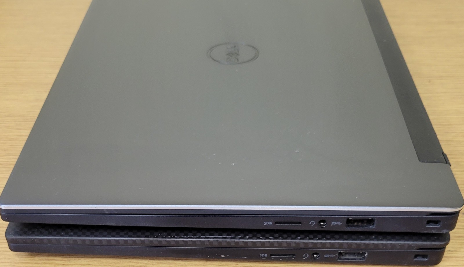 (Lot of 2) Dell Latitude 7370 m7-6y75 1.20GHz 16GB DDR4 W/Batt No OS/SSD/HDD