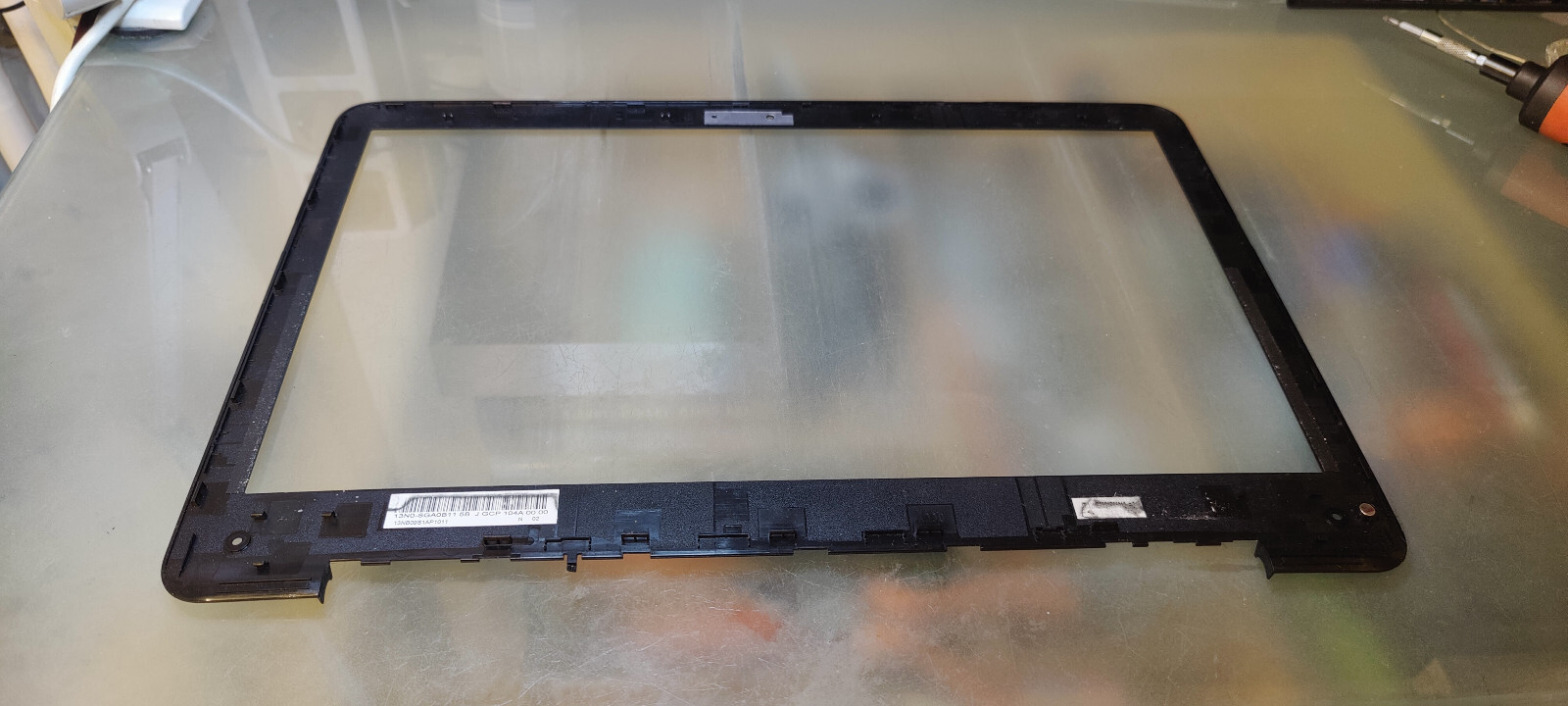 ASUS R556U X556U F556U FRAME DISPLAY LCD FRAME 13N0-SGA0B11 13NB09S1AP1011