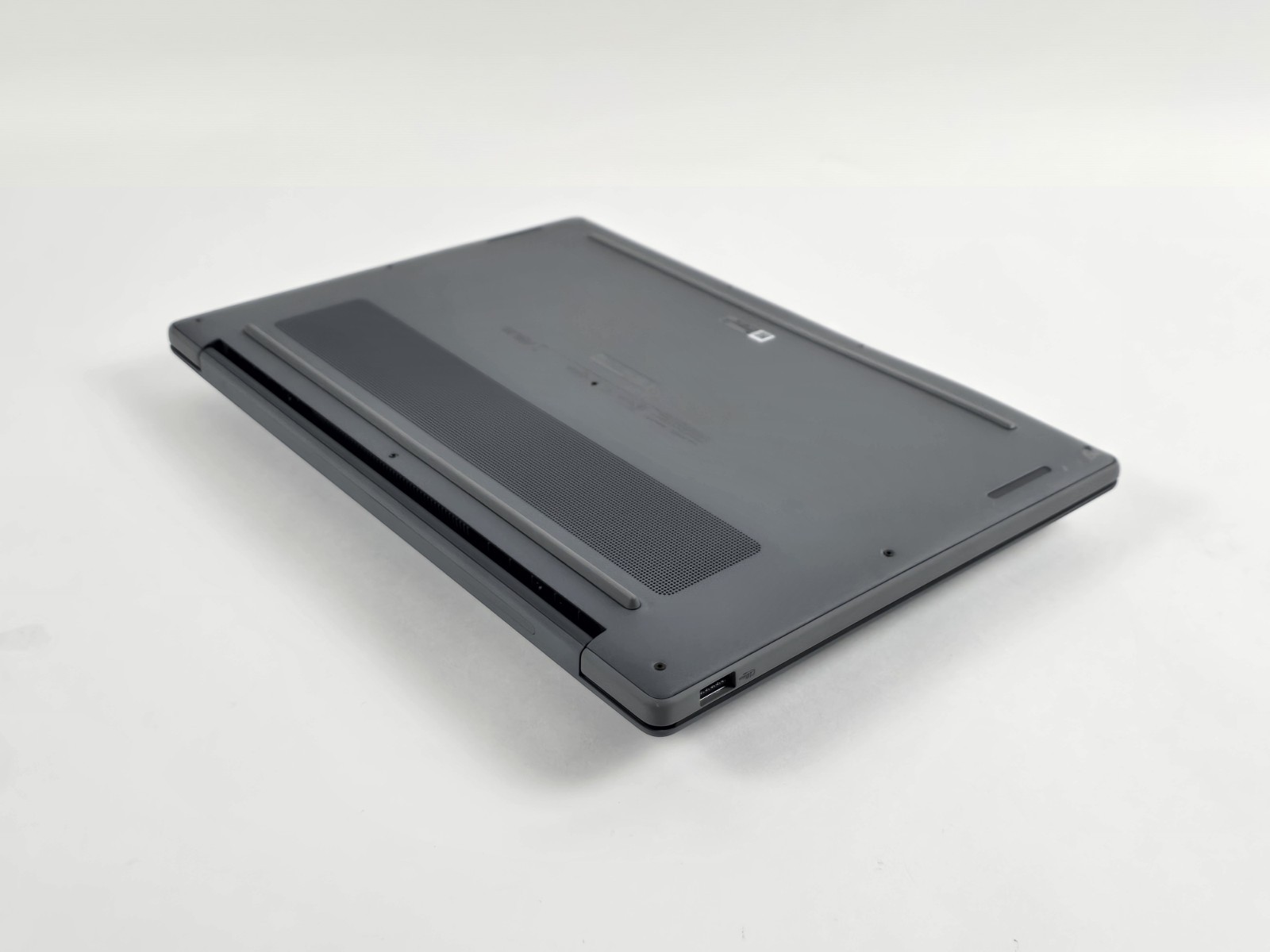 ASUS Zenbook A14 UX3407 14″ FHD+ OLED Snapdragon X 32GB 1TB SSD – Good