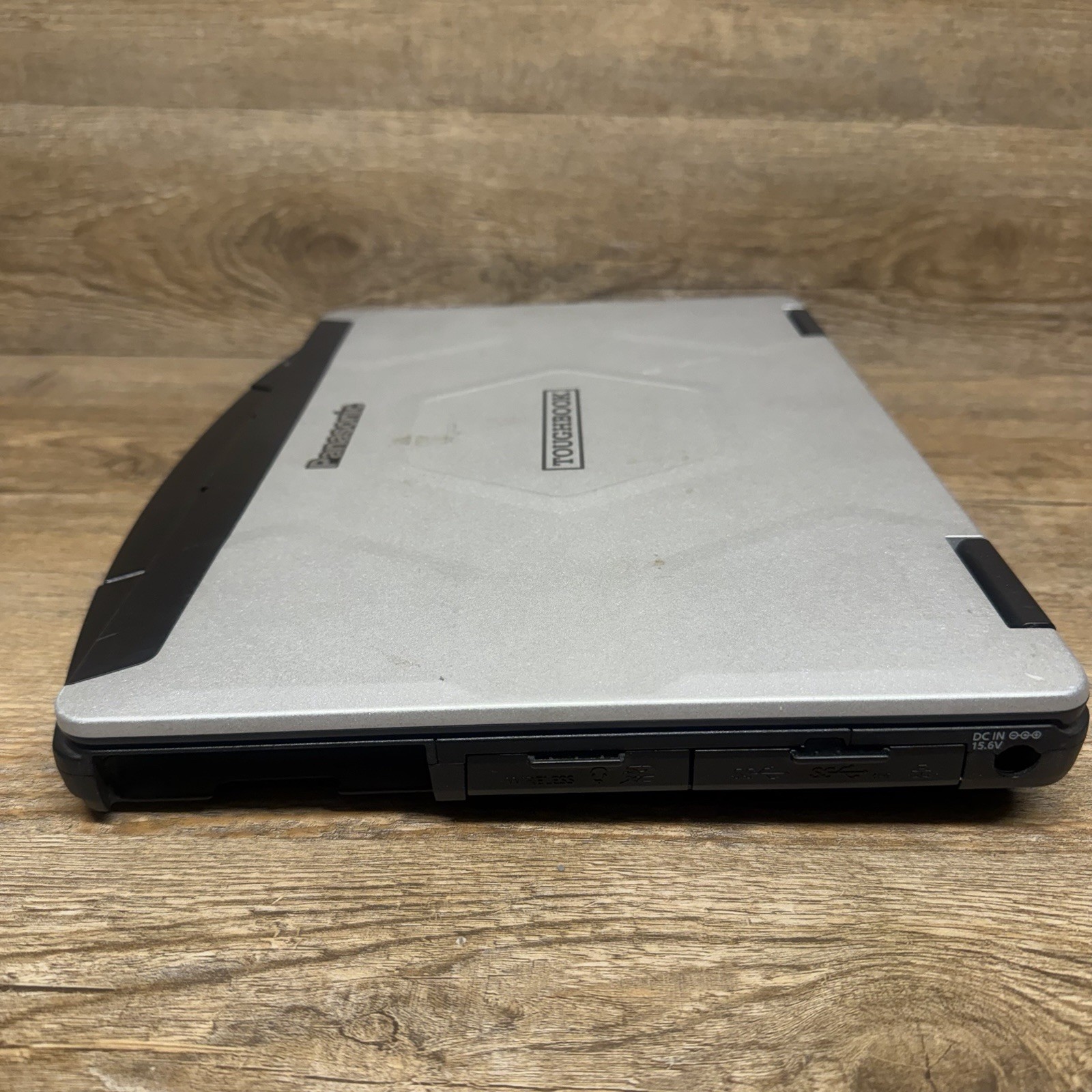 Panasonic Toughbook cf-54 mk3 Core i5-7300 24GB Ram No HD No Caddy No Charger